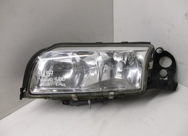 Volvo s80 headlight sales